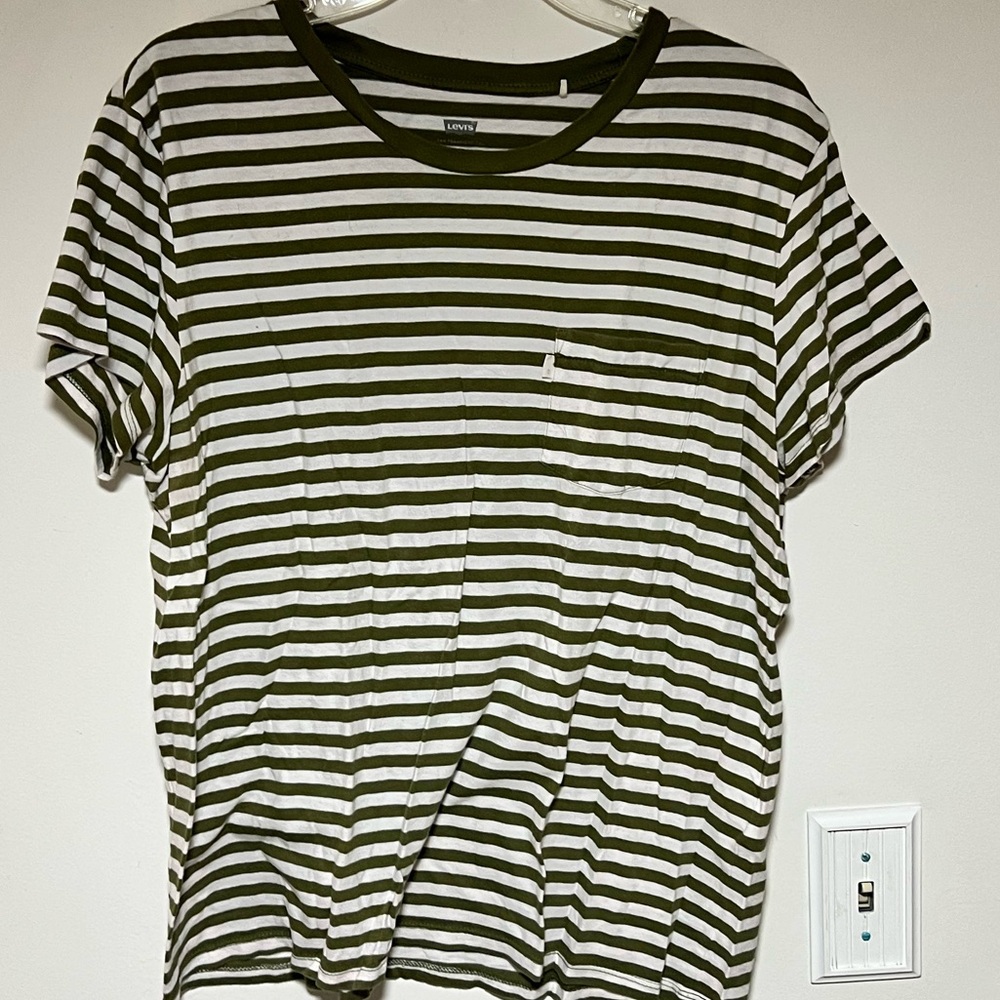 Levi’s Army Green& White stripe crew neck short sleeve t-shirt